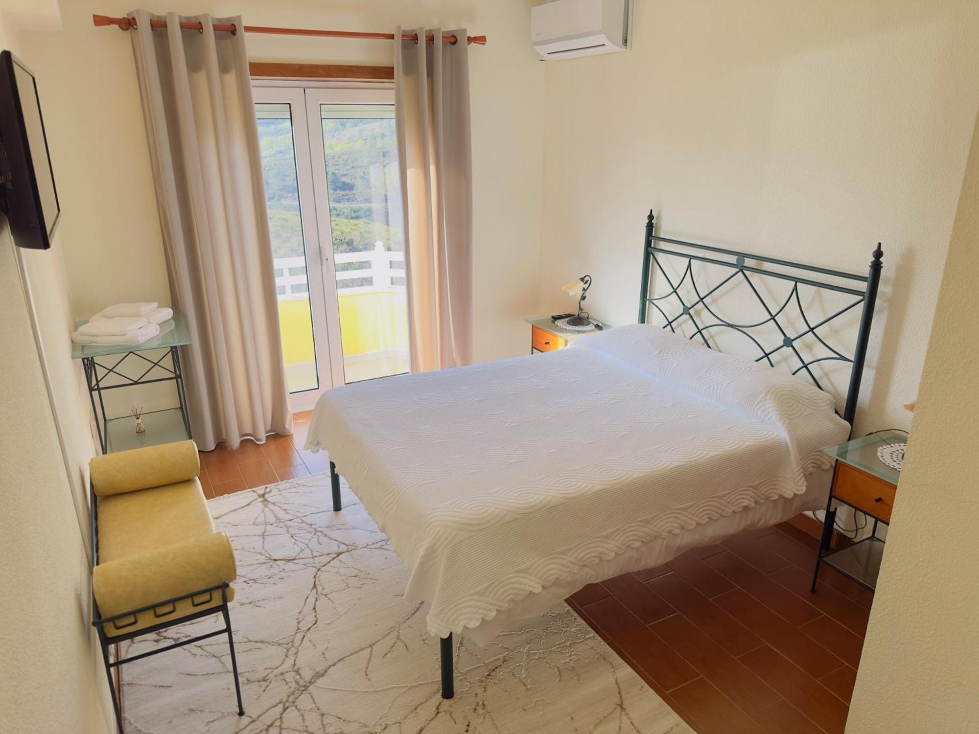 Residencial A Cista Hotel Vila da Ponte ภายนอก รูปภาพ